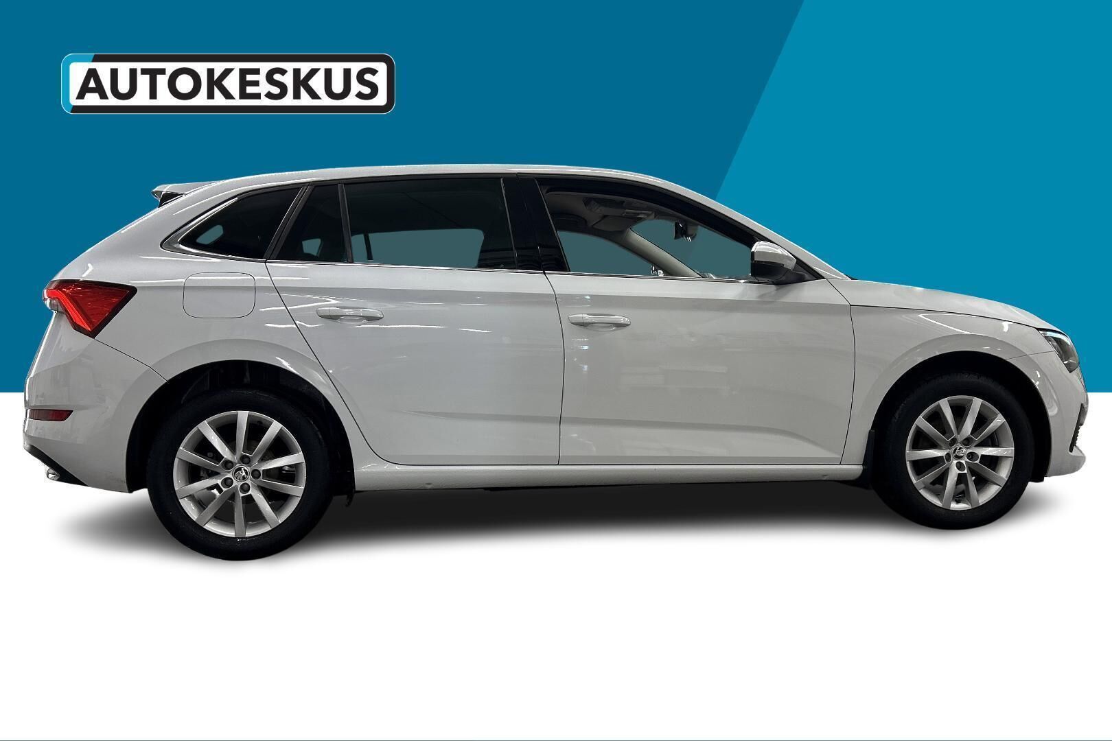 Skoda Scala iso kuva 4