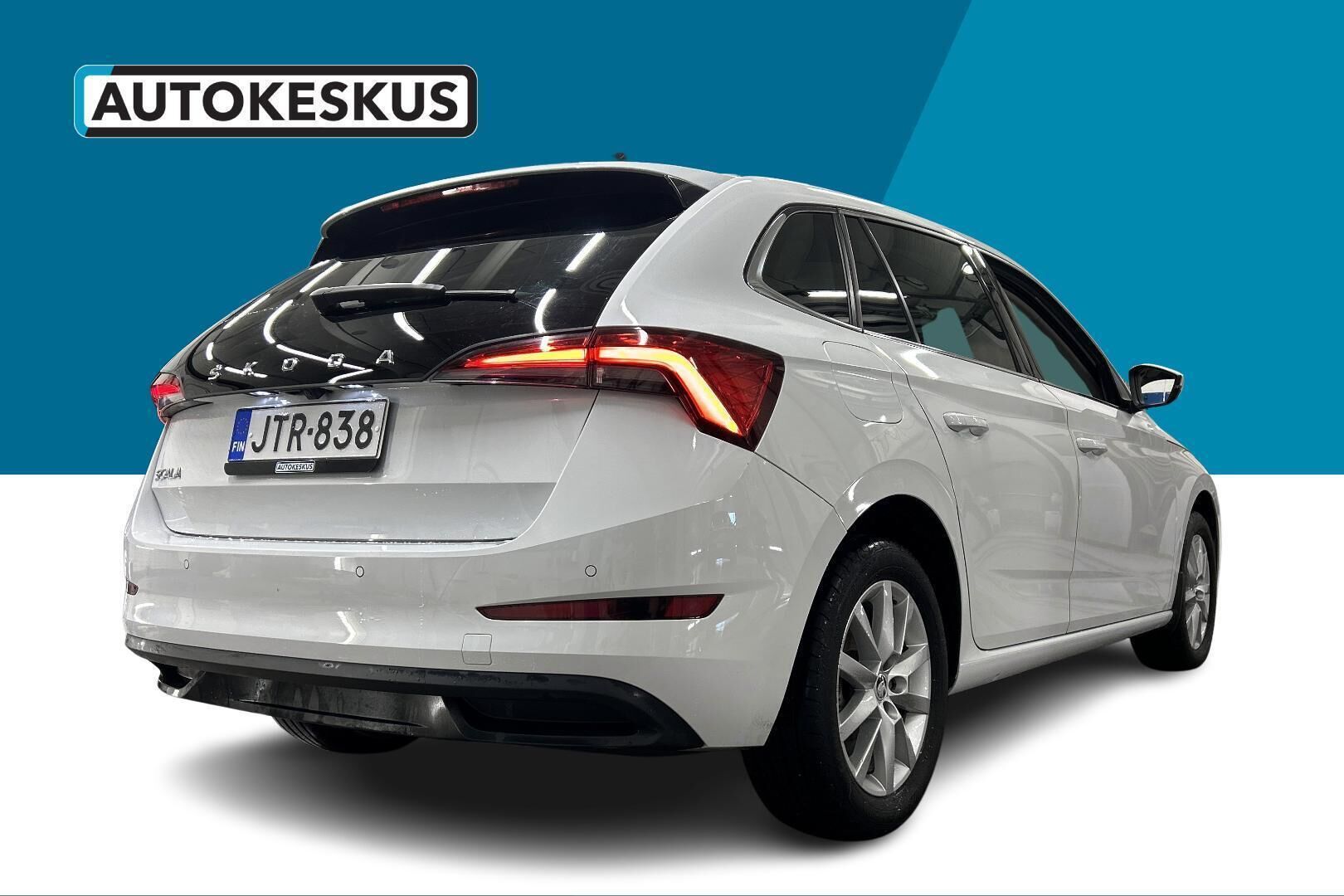 Skoda Scala iso kuva 5