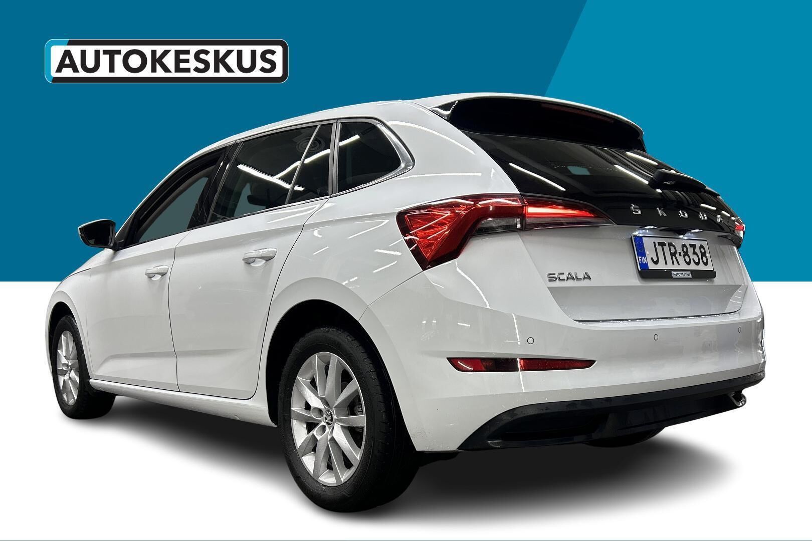Skoda Scala iso kuva 7