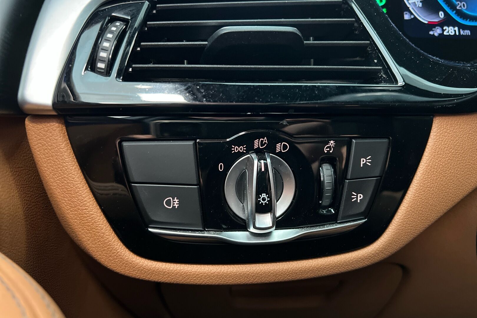 BMW 5-sarja iso kuva 15