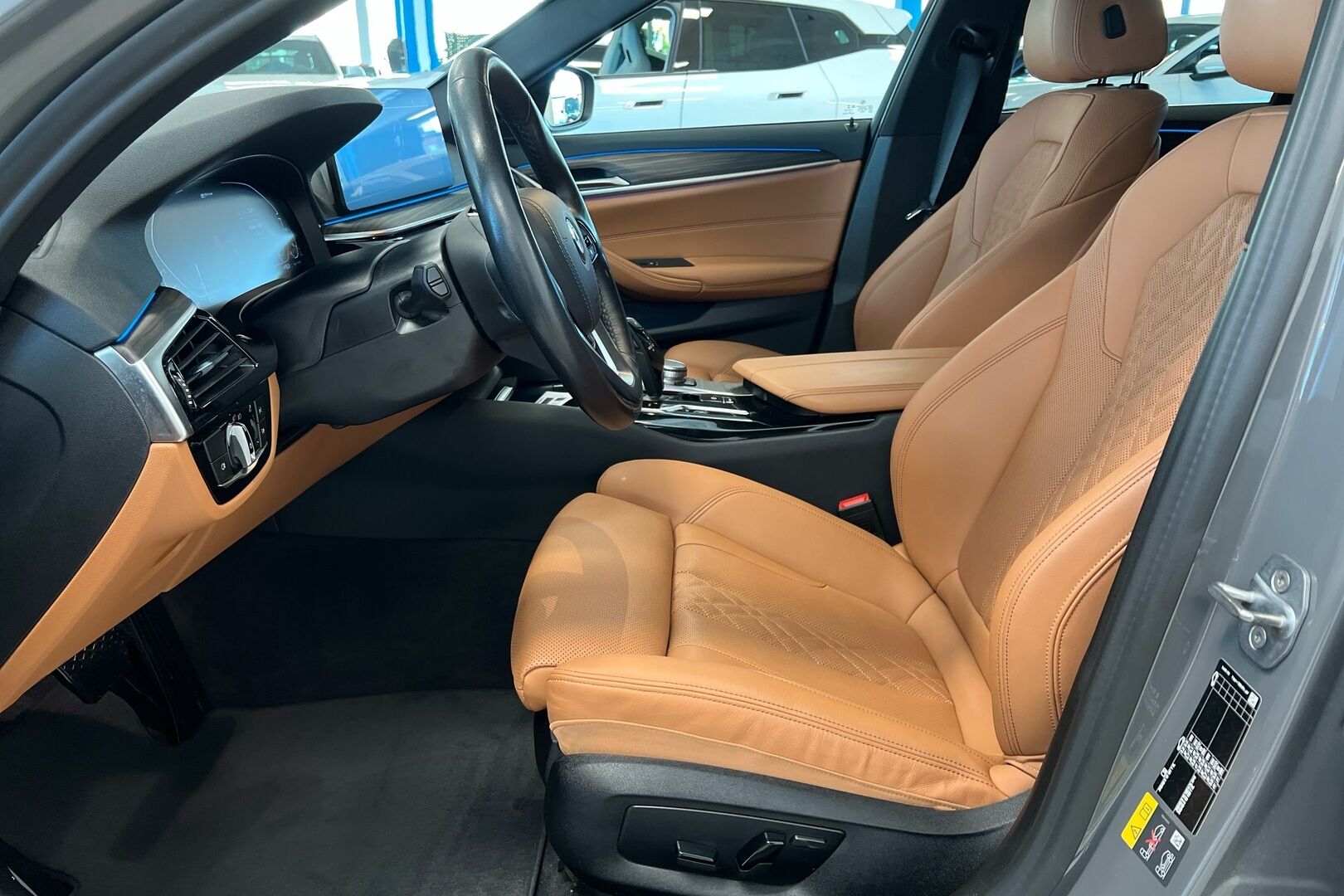 BMW 5-sarja iso kuva 19