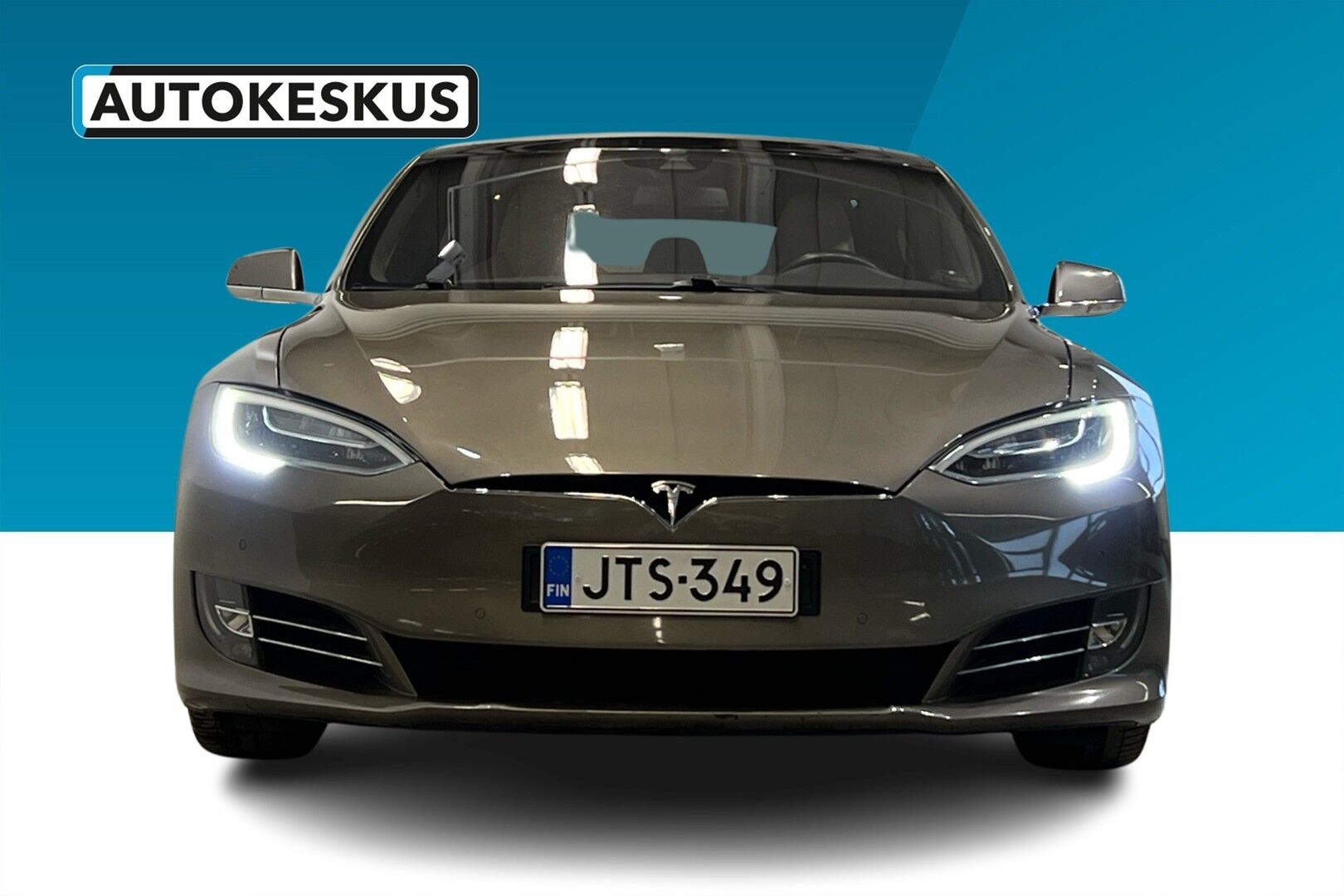 Tesla Model S iso kuva 2