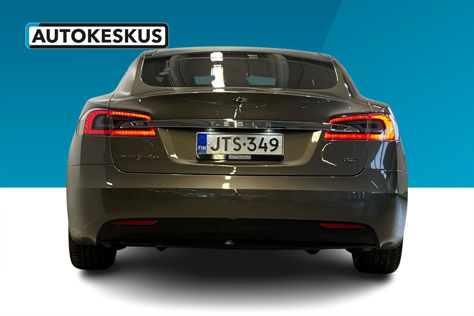 Tesla Model S iso kuva 7
