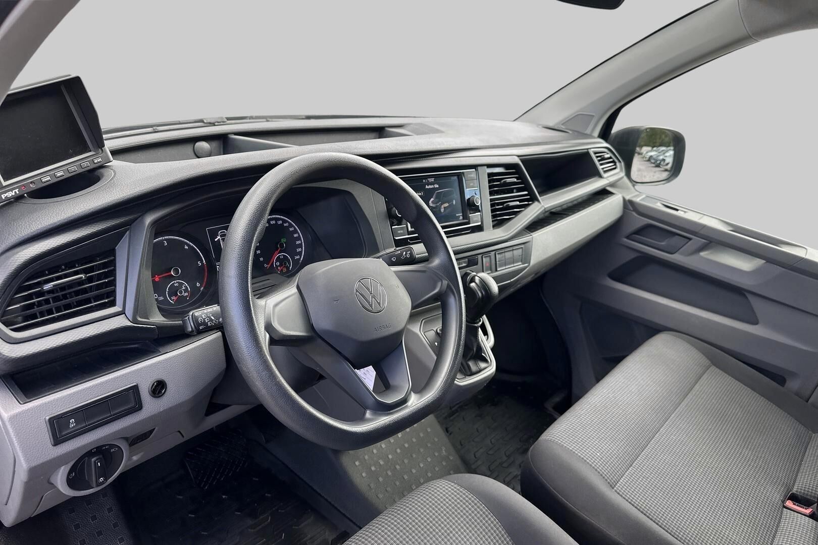 Volkswagen Transporter iso kuva 4