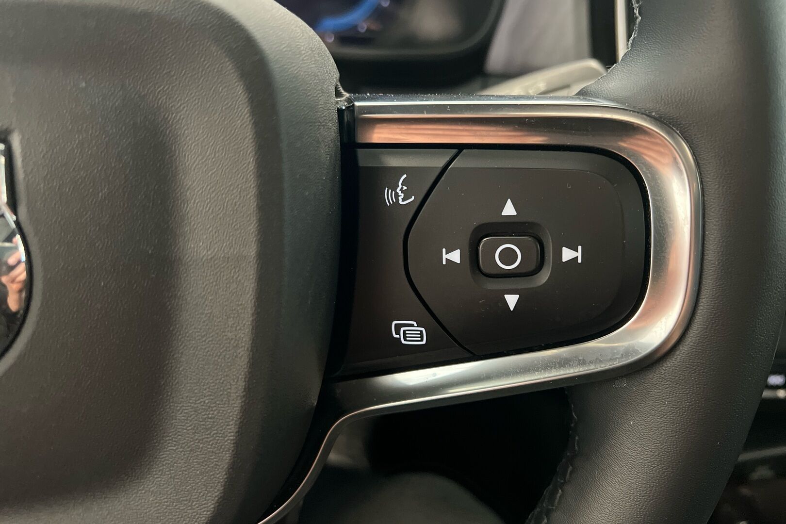 Volvo C40 iso kuva 12