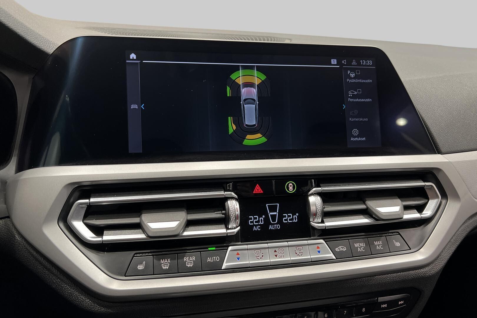 BMW 3-sarja iso kuva 15