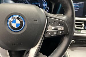 BMW 3-sarja esikatselu 28