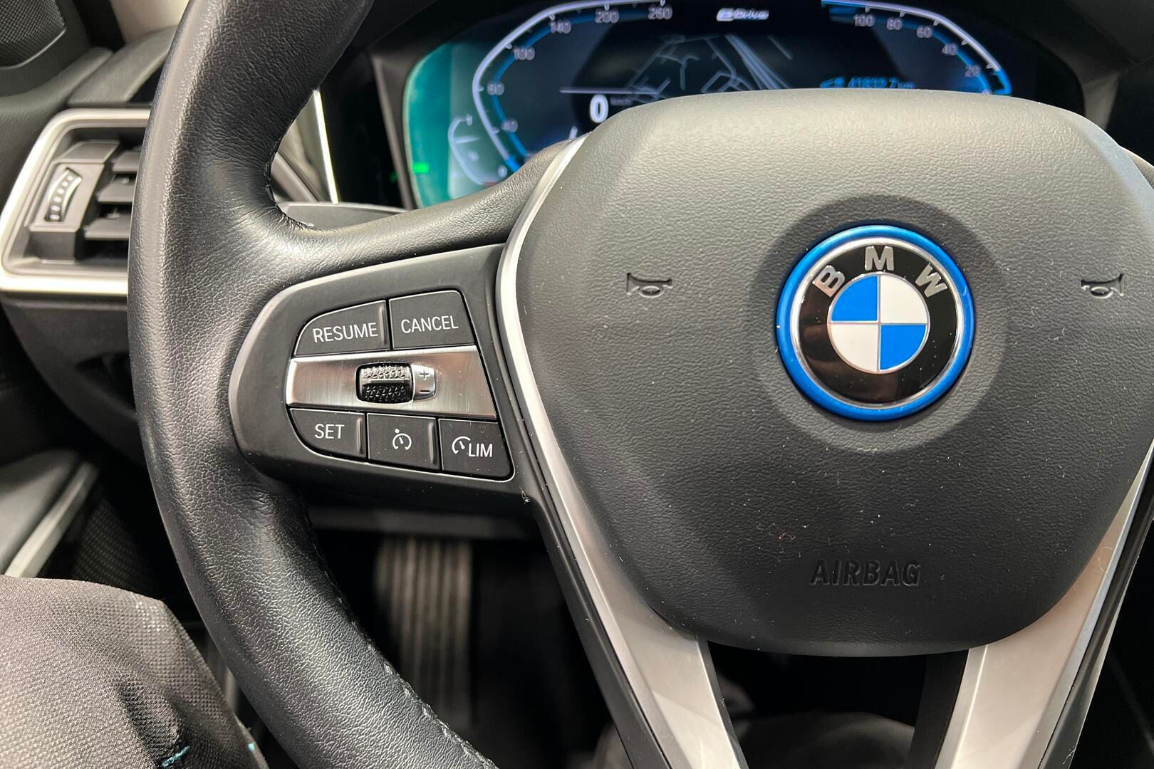 BMW 3-sarja iso kuva 29