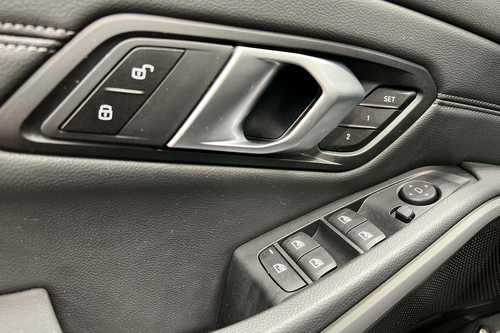 BMW 3-sarja iso kuva 31