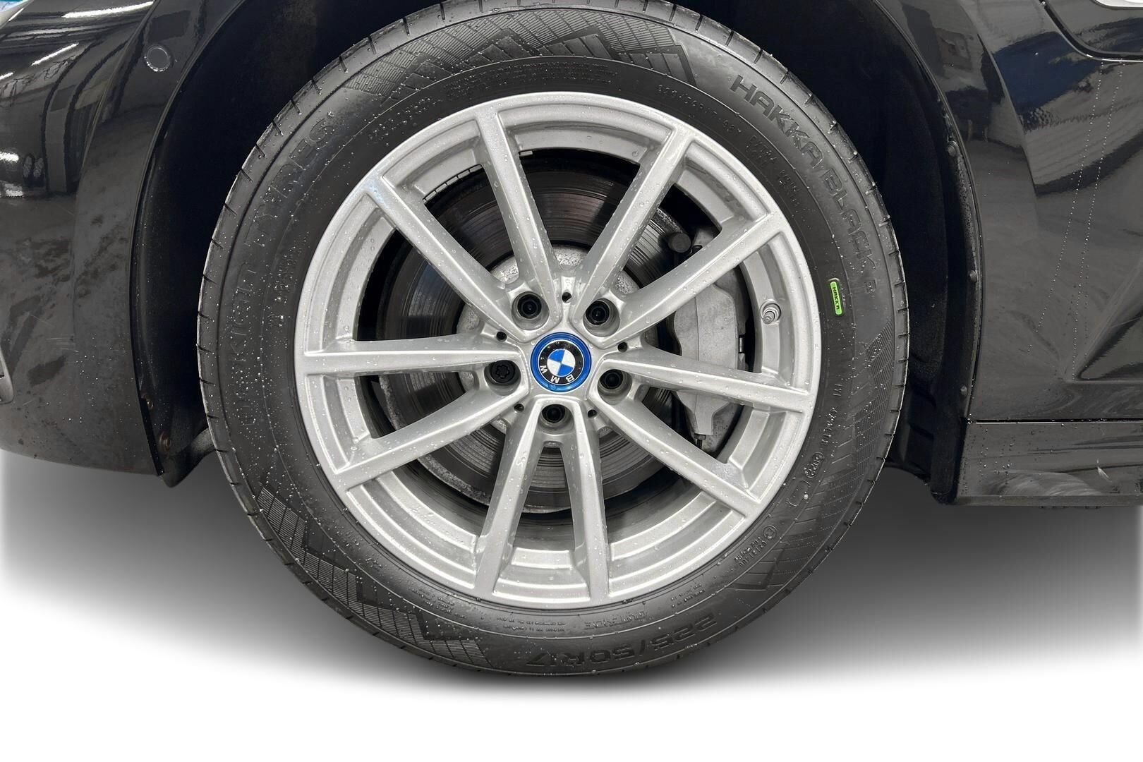 BMW 3-sarja iso kuva 11