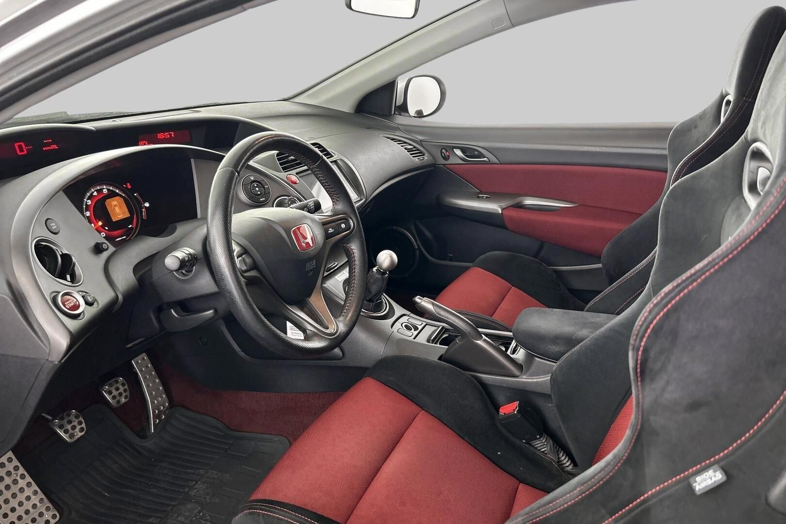 Honda Civic iso kuva 9
