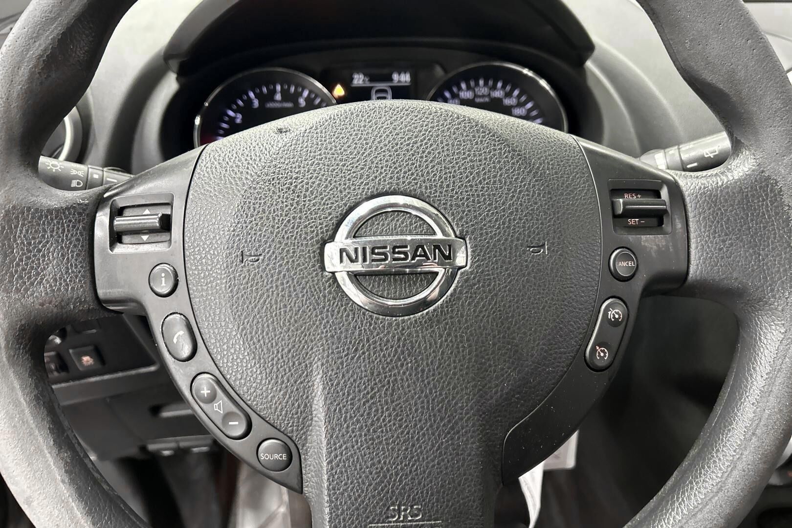 Nissan Qashqai iso kuva 17