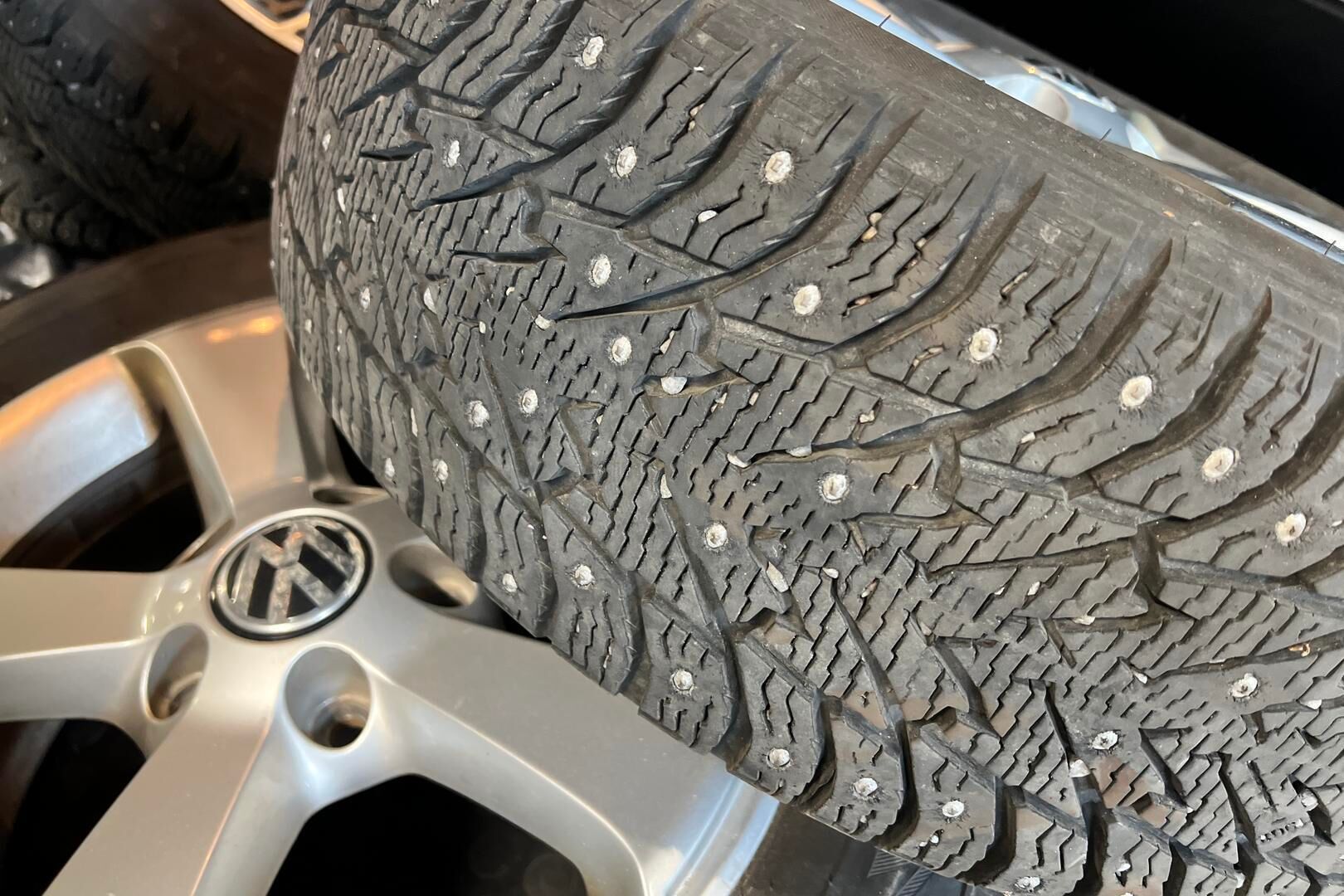 Volkswagen Golf iso kuva 13