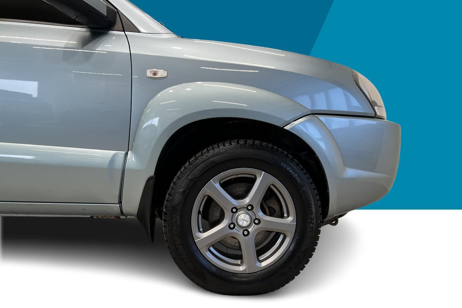 Hyundai Tucson iso kuva 12