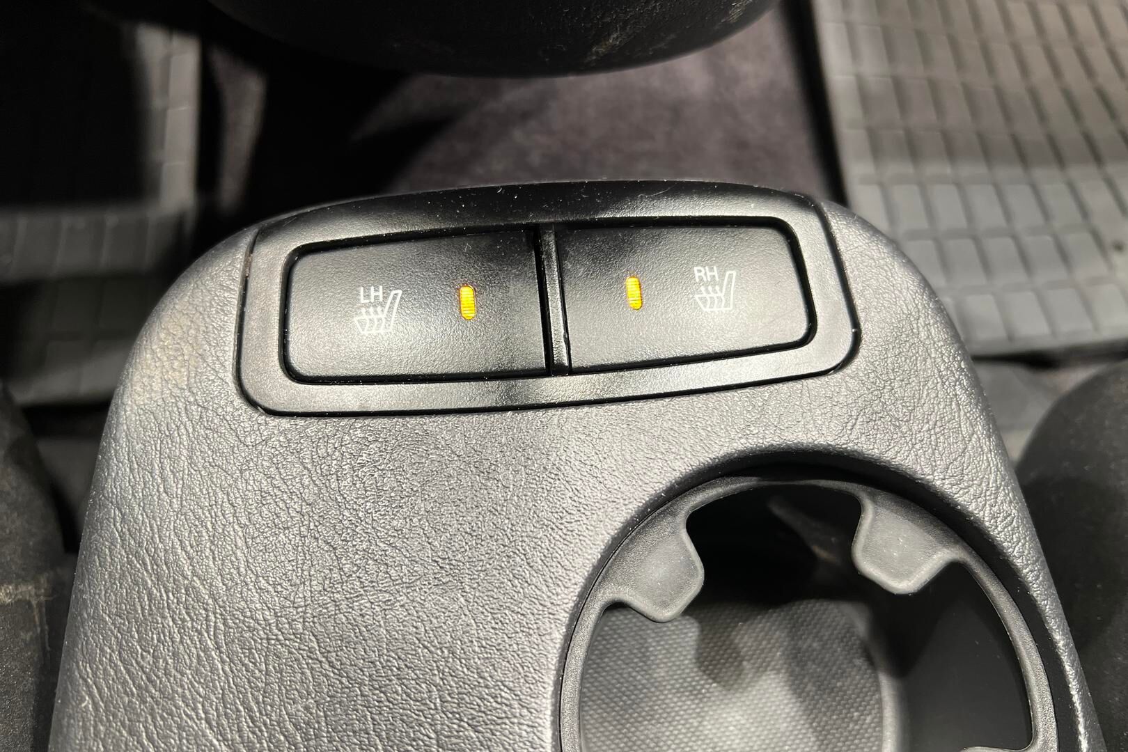 Hyundai Tucson iso kuva 24