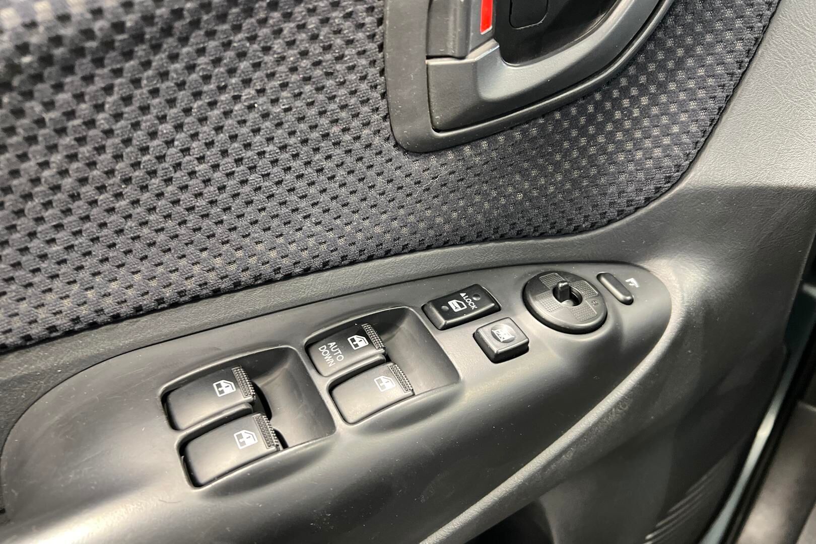 Hyundai Tucson iso kuva 19