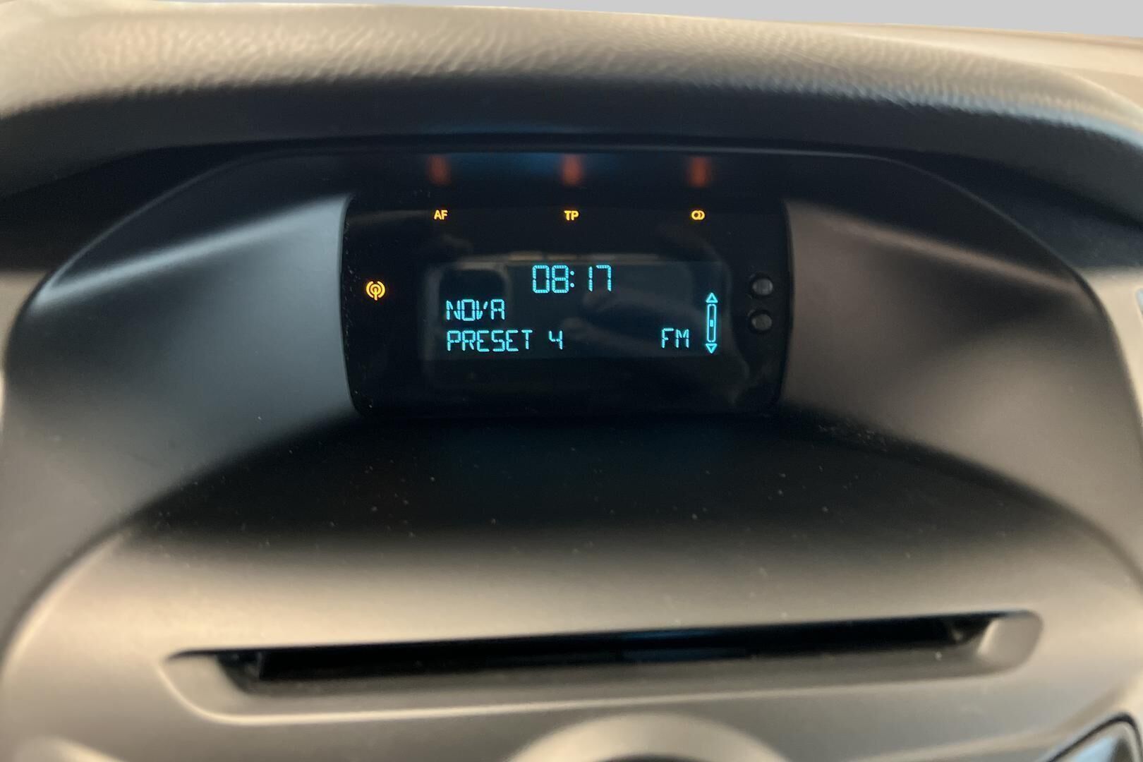 Ford Focus iso kuva 13