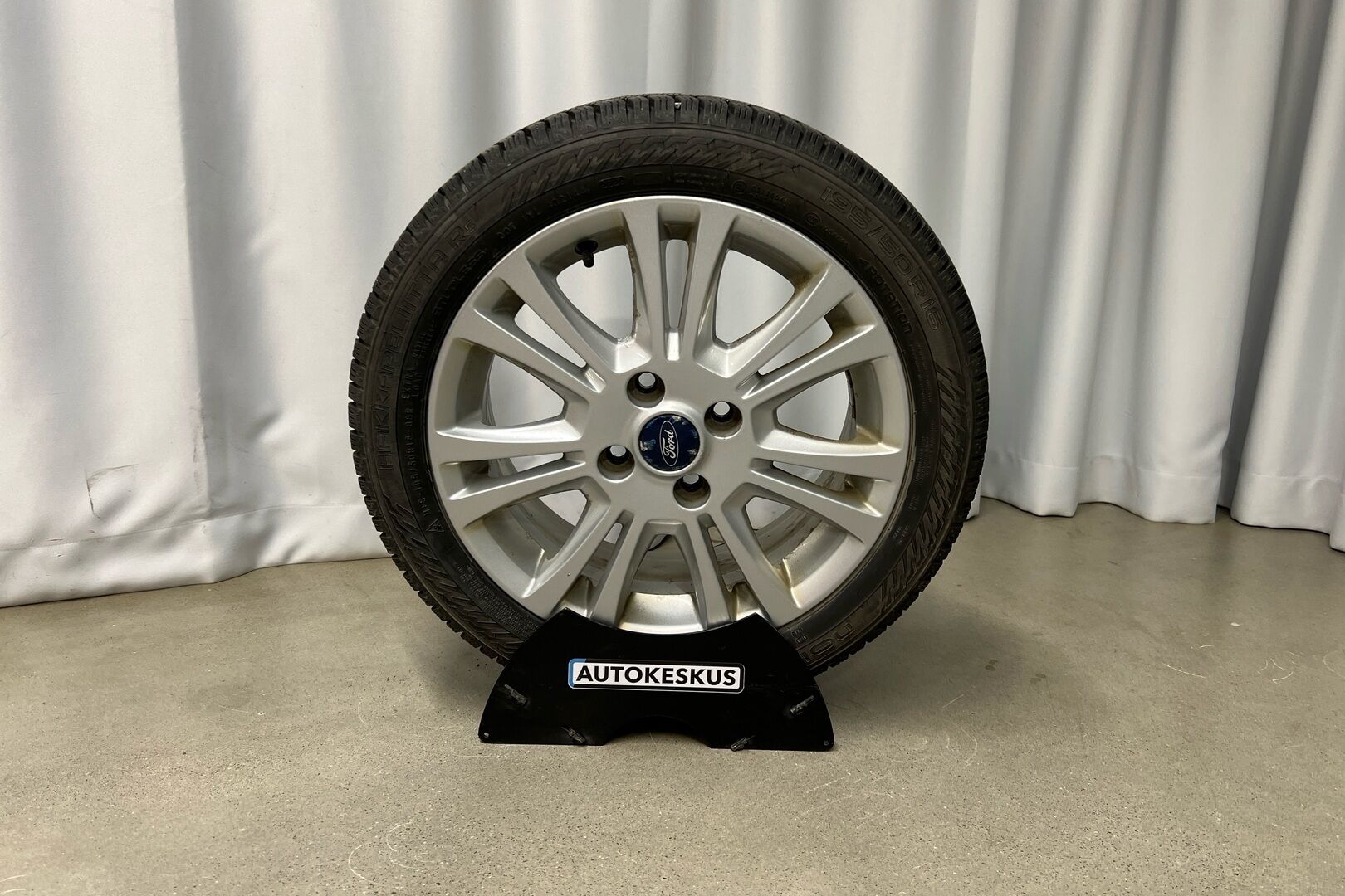 Ford Fiesta iso kuva 16