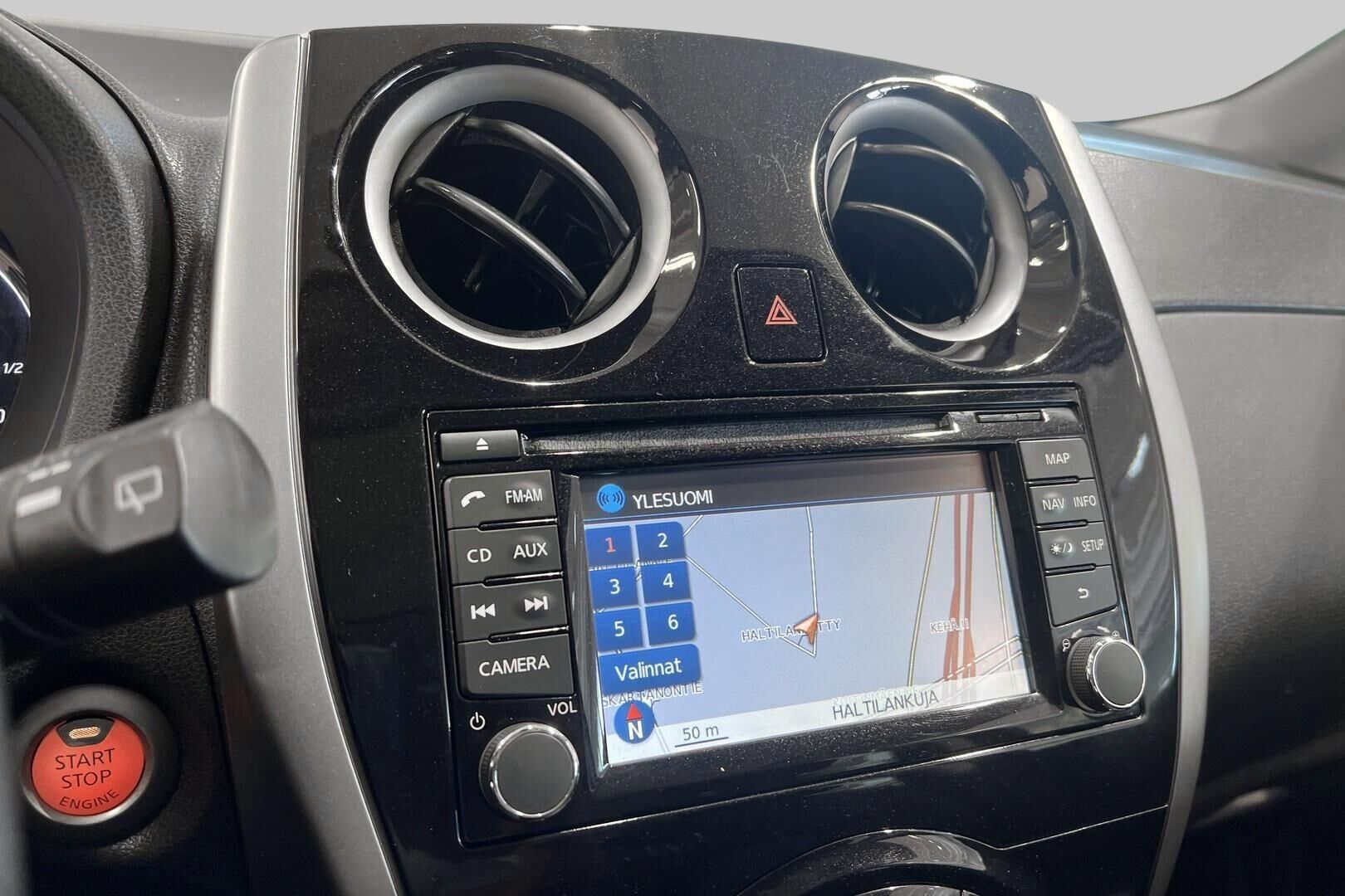 Nissan Note iso kuva 14