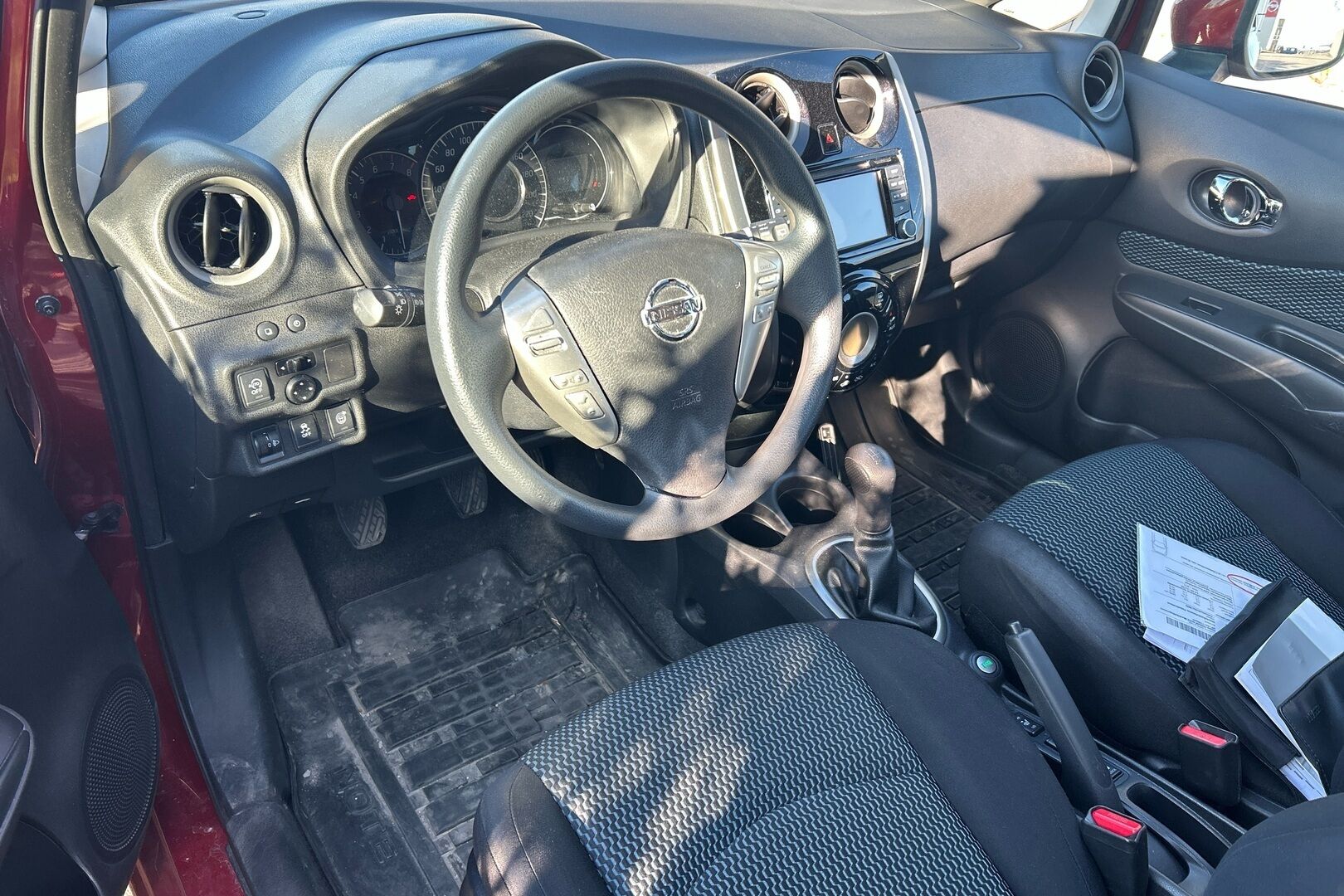Nissan Note iso kuva 1