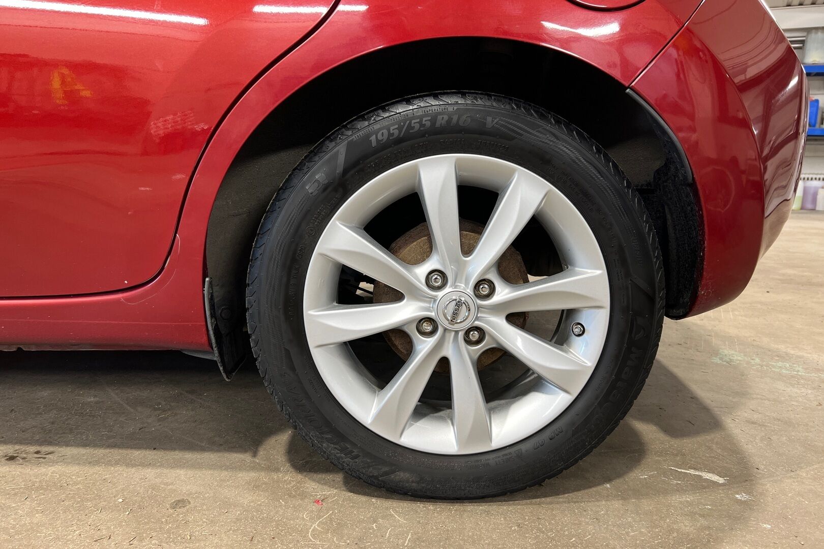 Nissan Note iso kuva 10