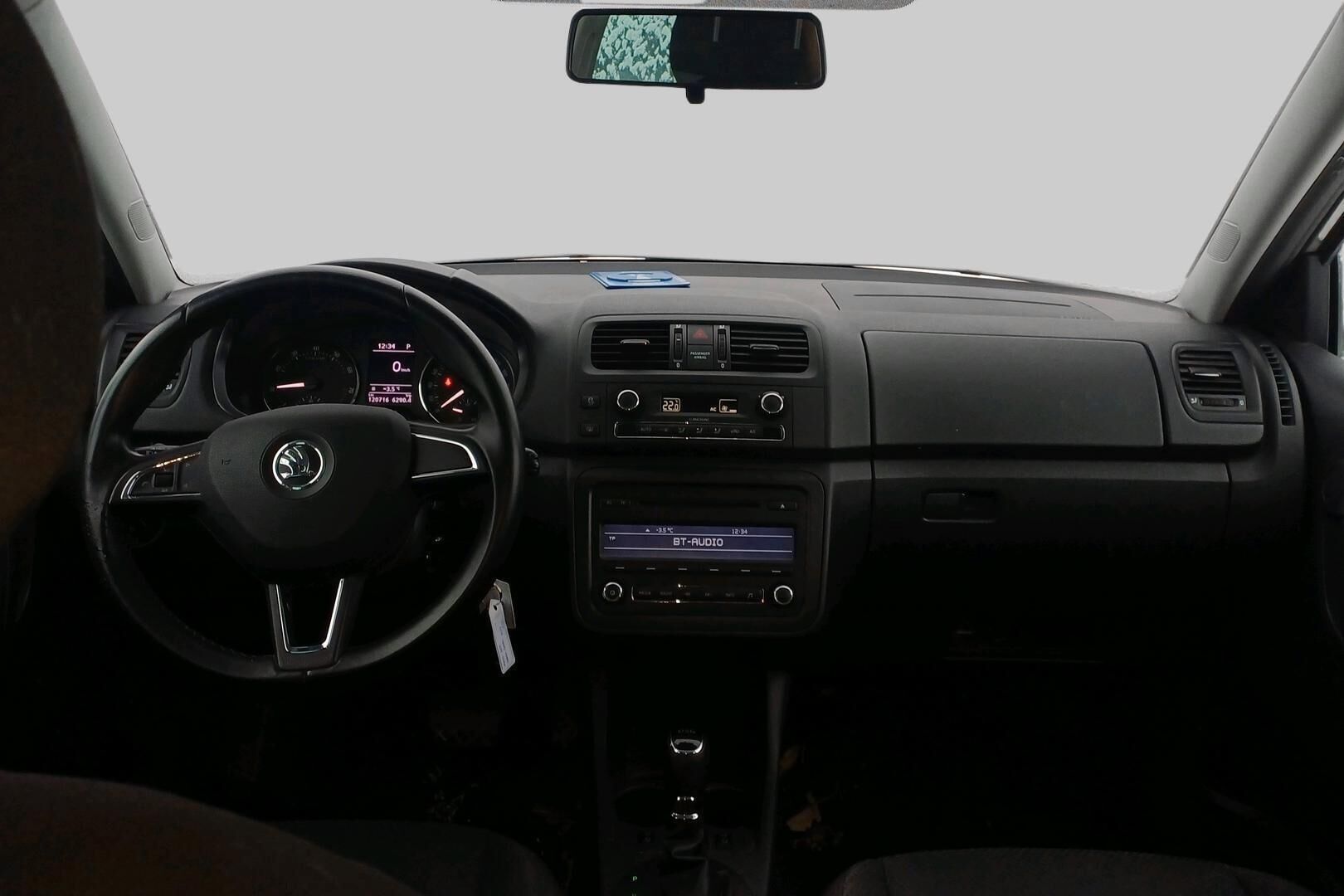 Skoda Fabia iso kuva 1