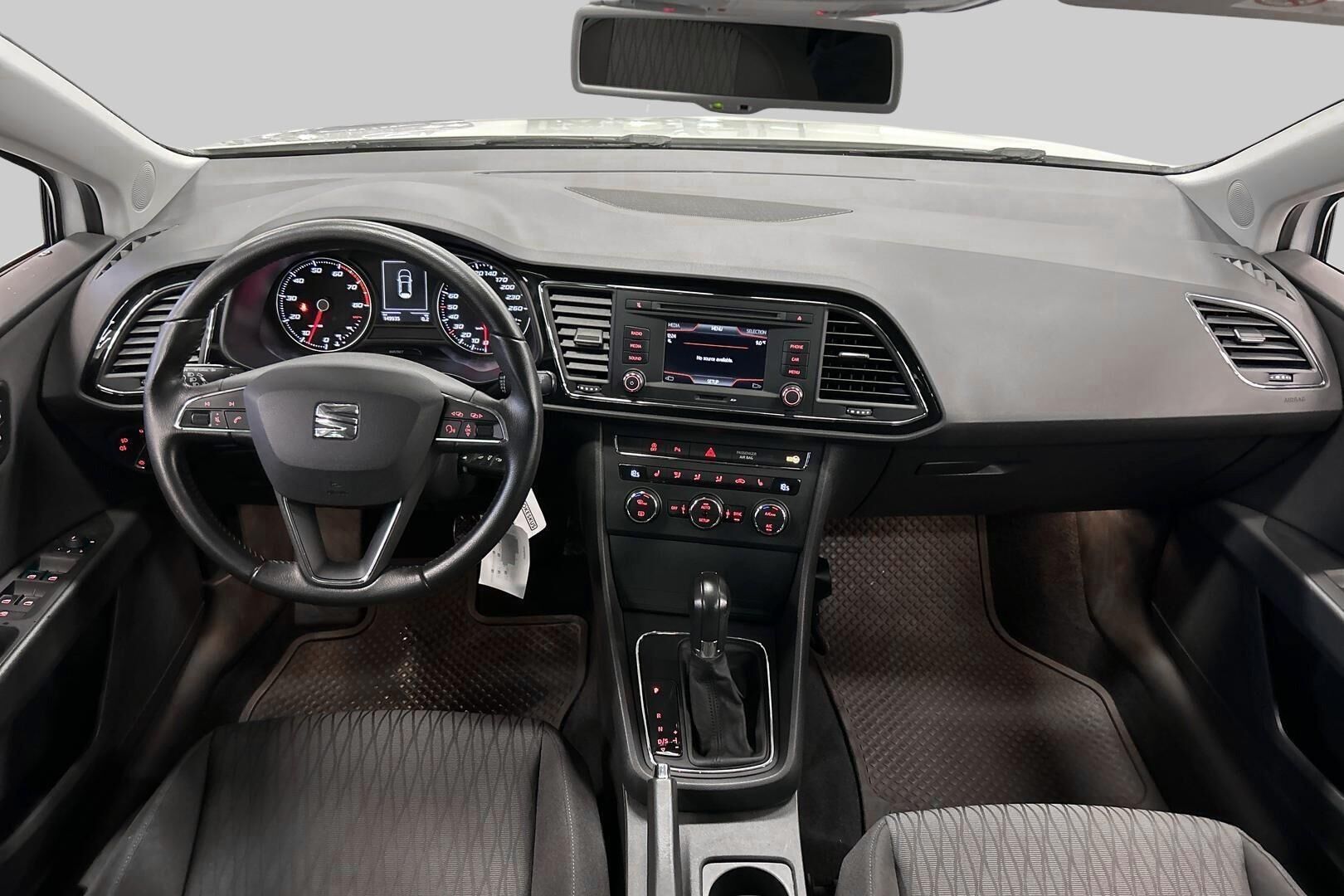 Seat Leon ST iso kuva 9