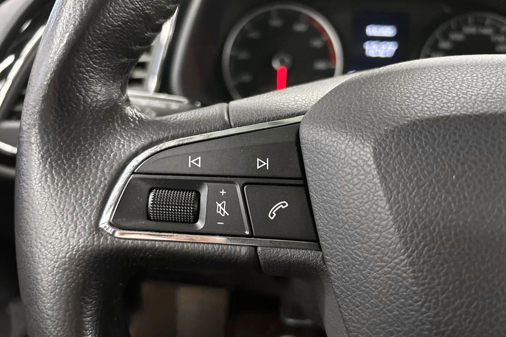 Seat Leon ST iso kuva 22