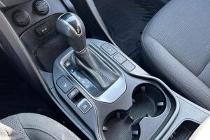 Hyundai Santa Fe esikatselu 17