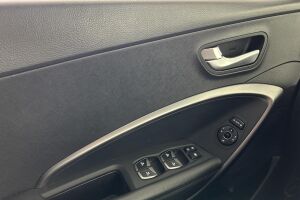 Hyundai Santa Fe esikatselu 24