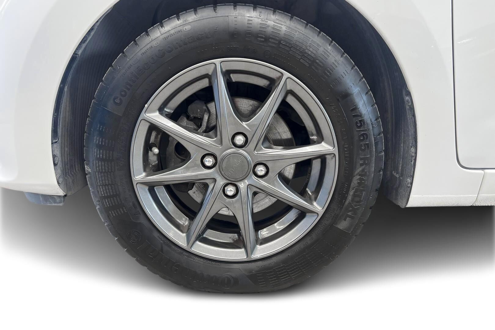 Hyundai i10 iso kuva 20