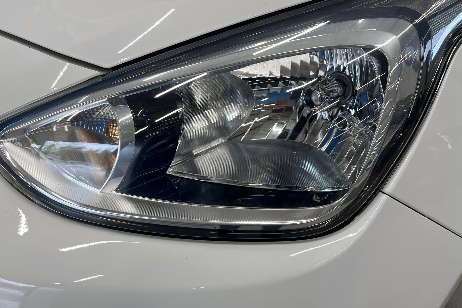 Hyundai i10 iso kuva 9