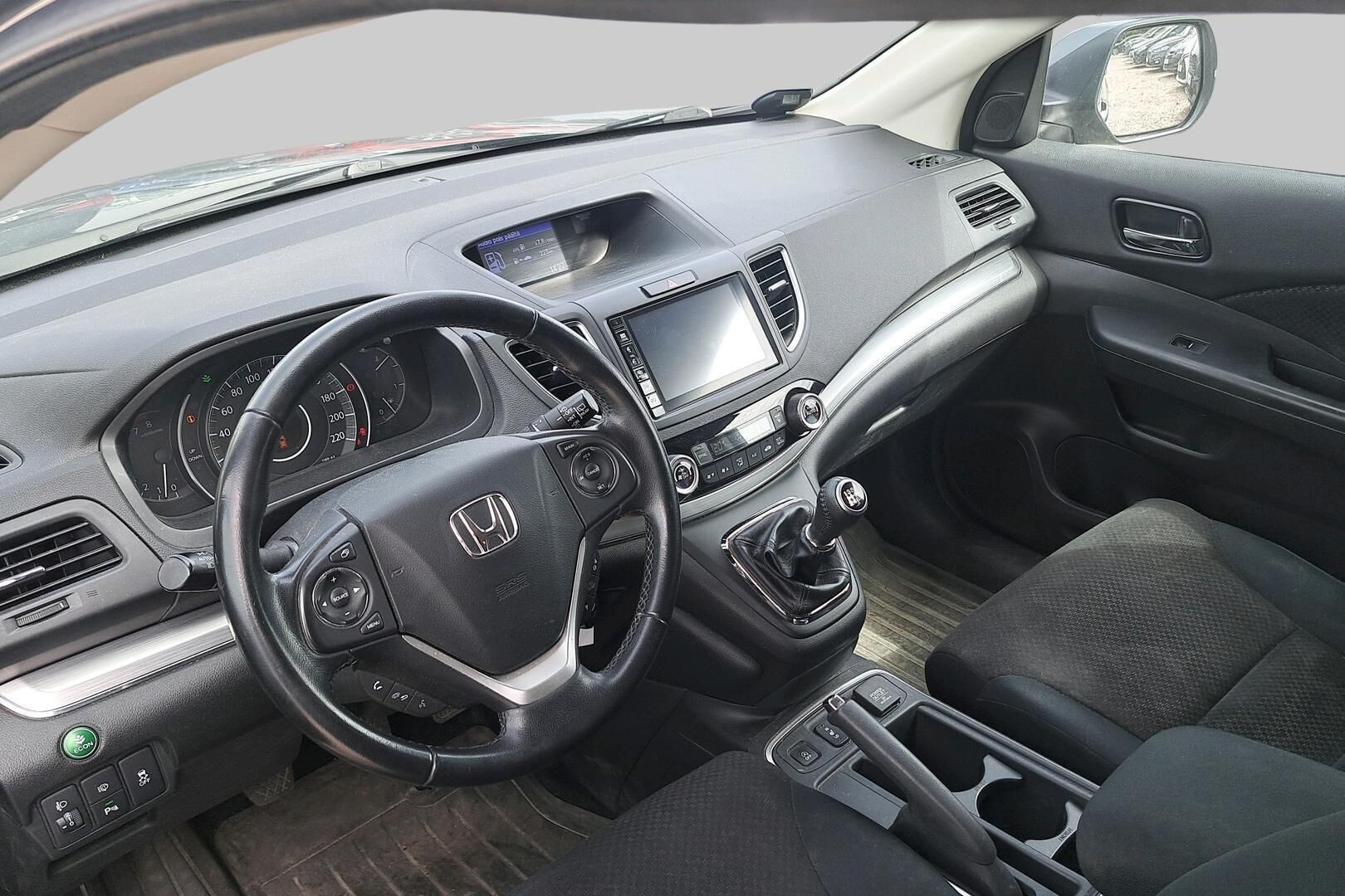 Honda CR-V iso kuva 2
