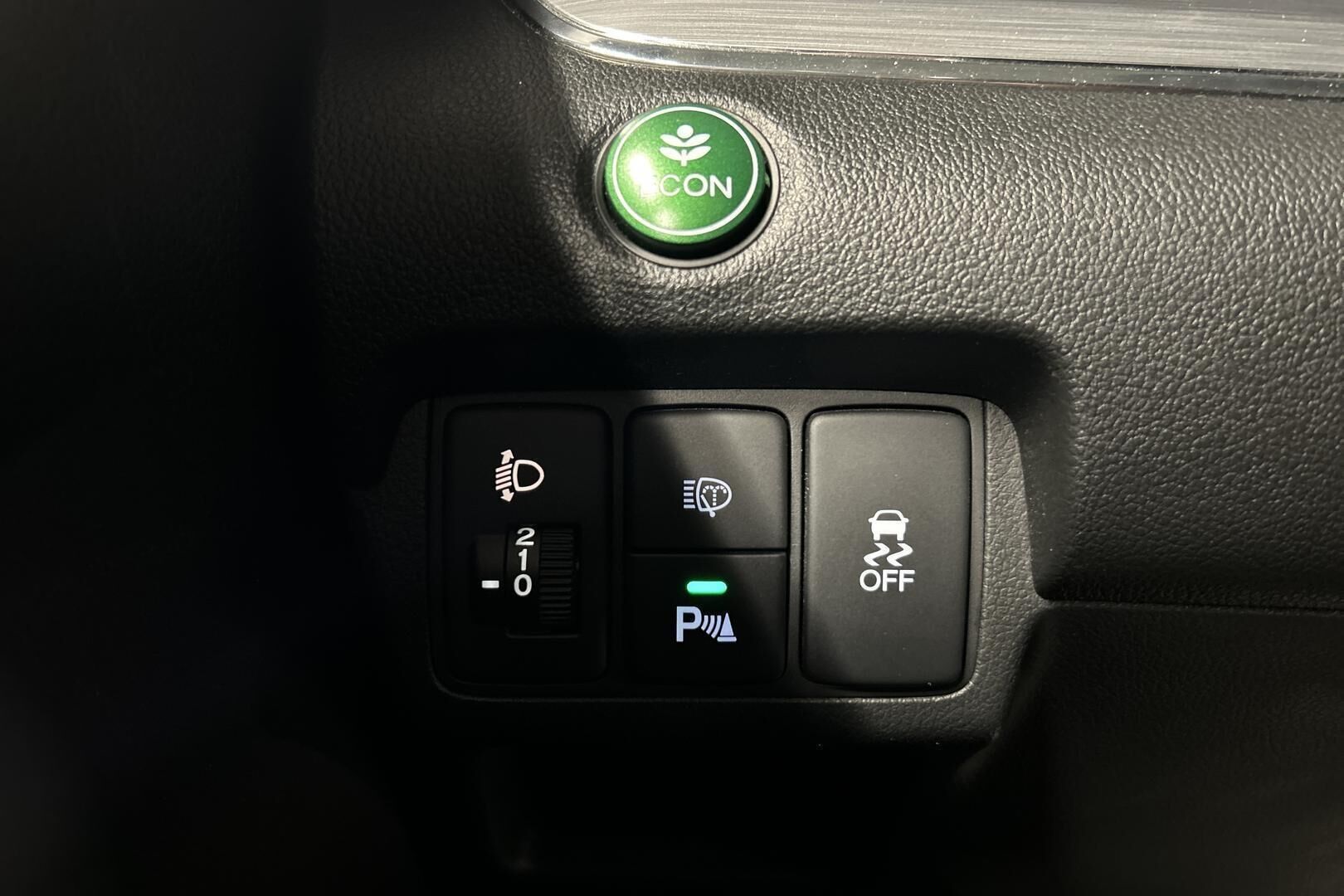 Honda CR-V iso kuva 14