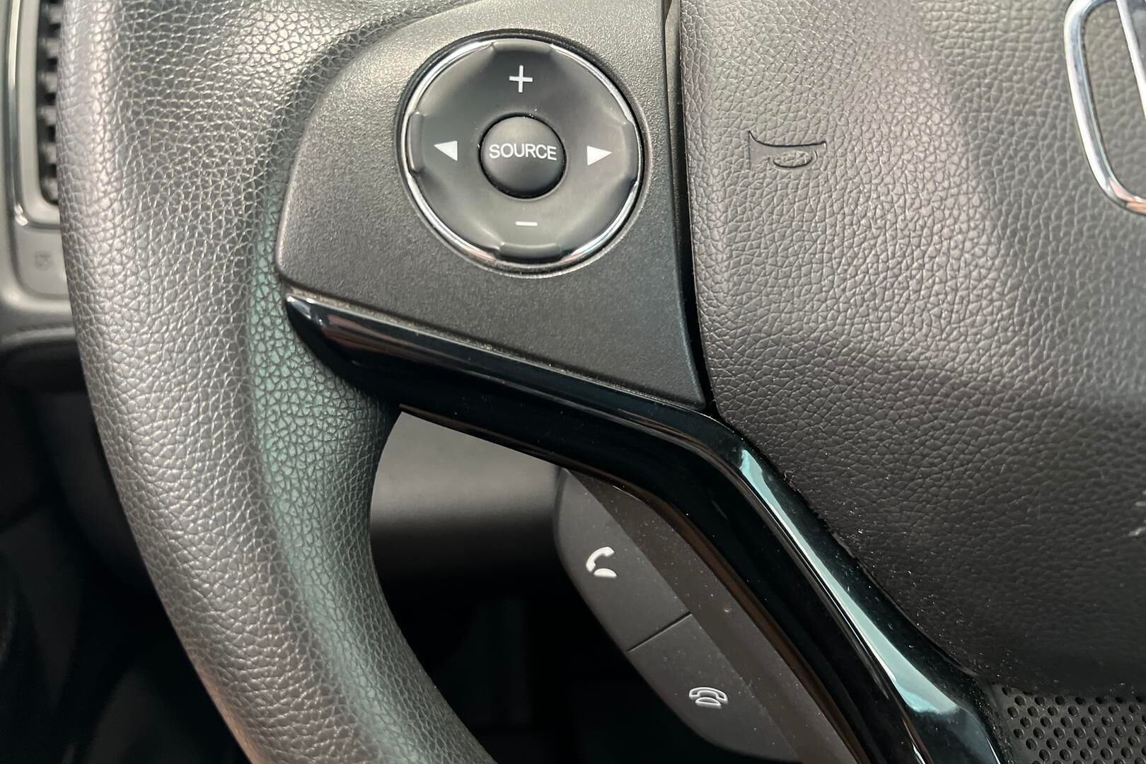 Honda HR-V iso kuva 21
