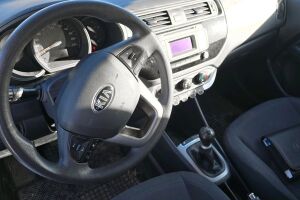 Kia Rio esikatselu 2