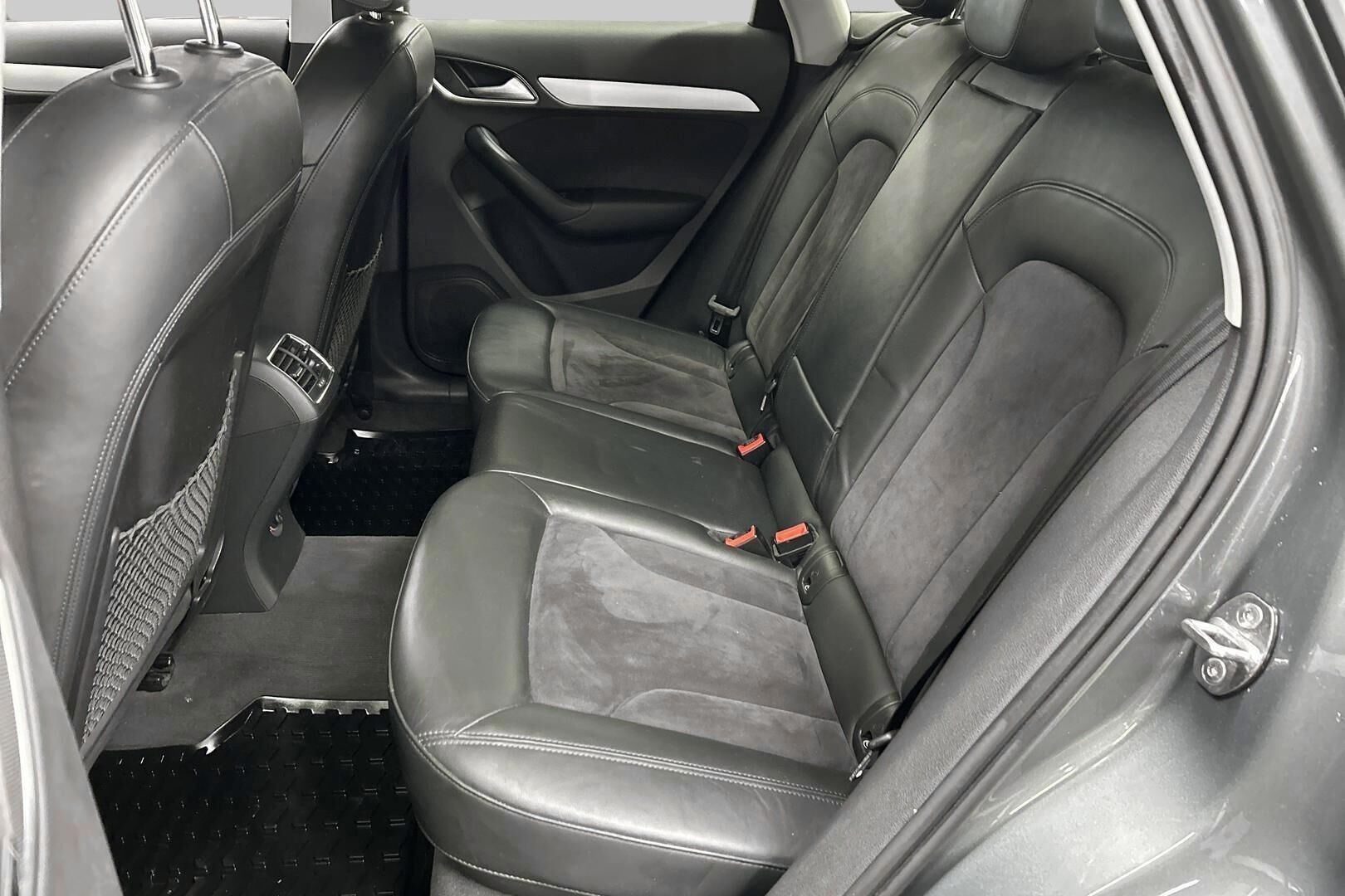 Audi Q3 iso kuva 3