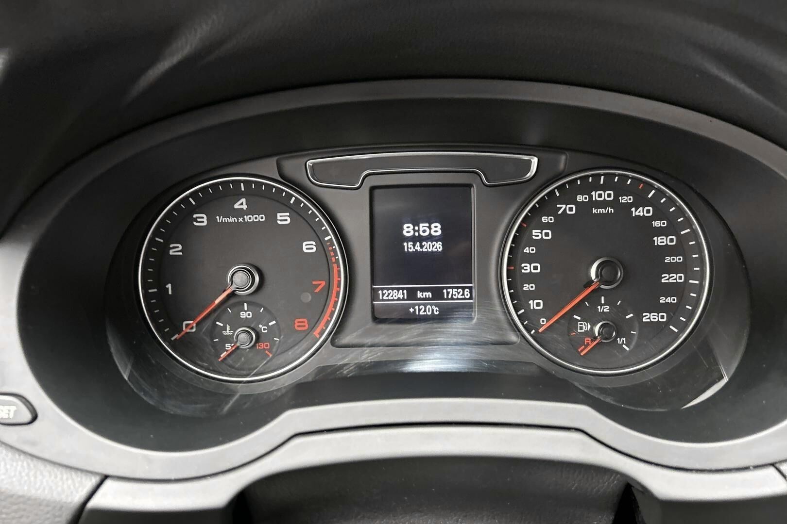 Audi Q3 iso kuva 18