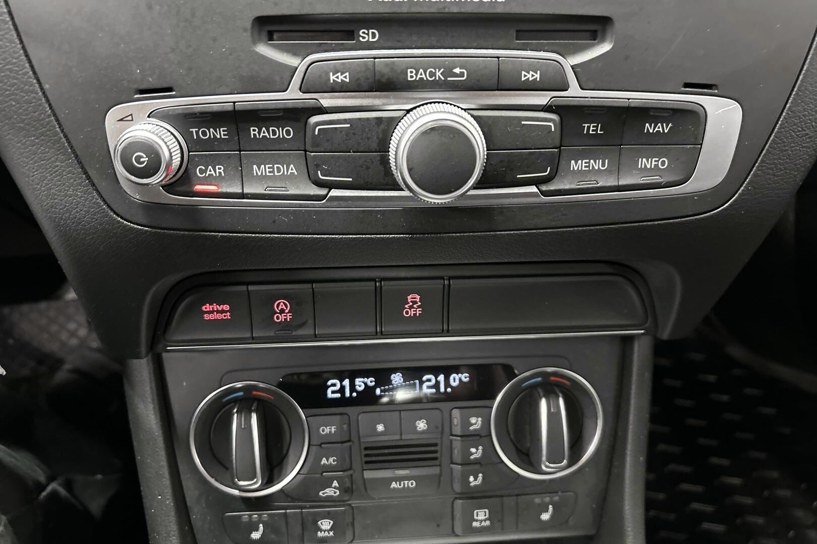 Audi Q3 iso kuva 21