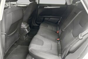 Ford Mondeo esikatselu 10
