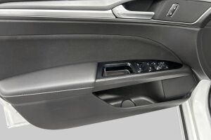 Ford Mondeo esikatselu 14