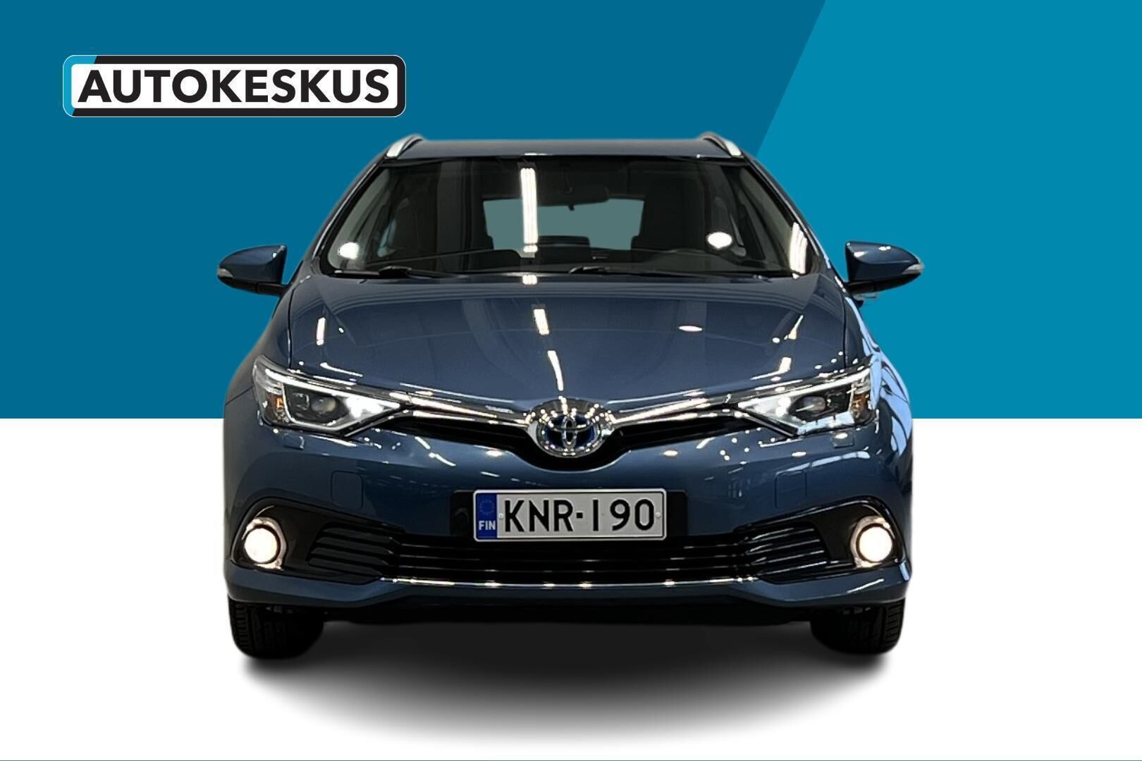 Toyota Auris iso kuva 2