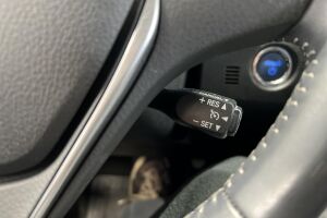 Toyota Auris esikatselu 22