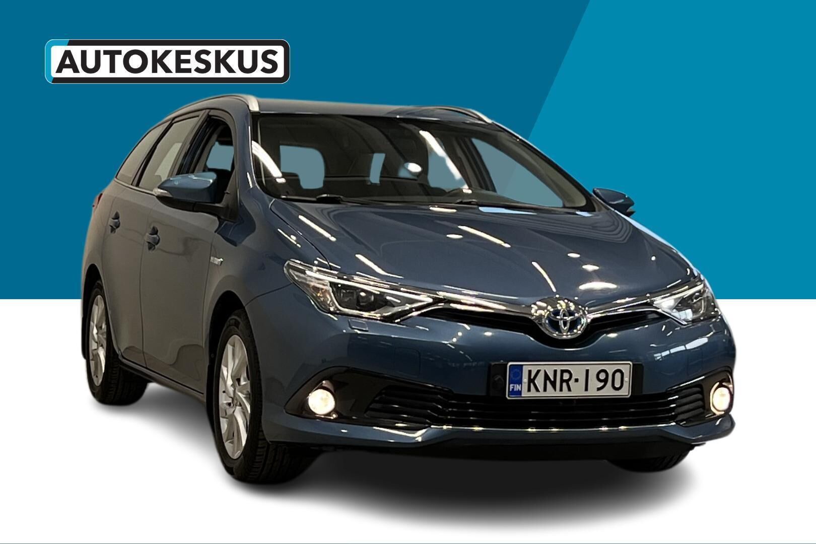 Toyota Auris iso kuva 3