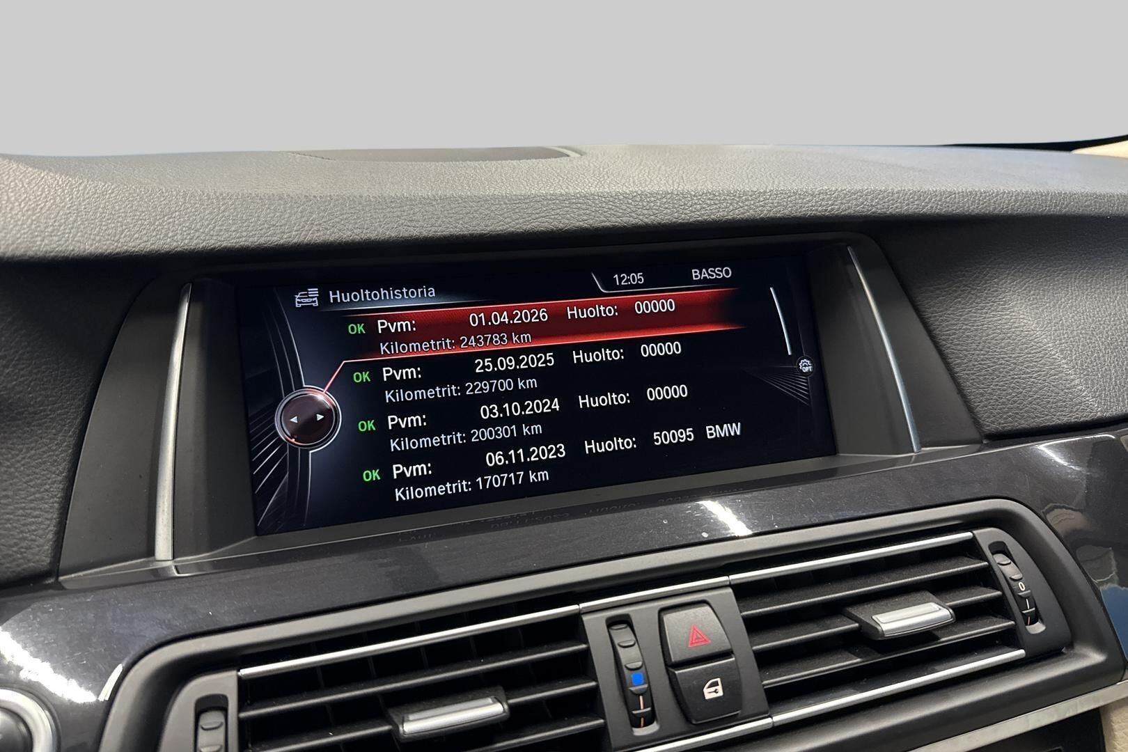 BMW 5-sarja iso kuva 24