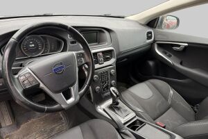 Volvo V40 esikatselu 2