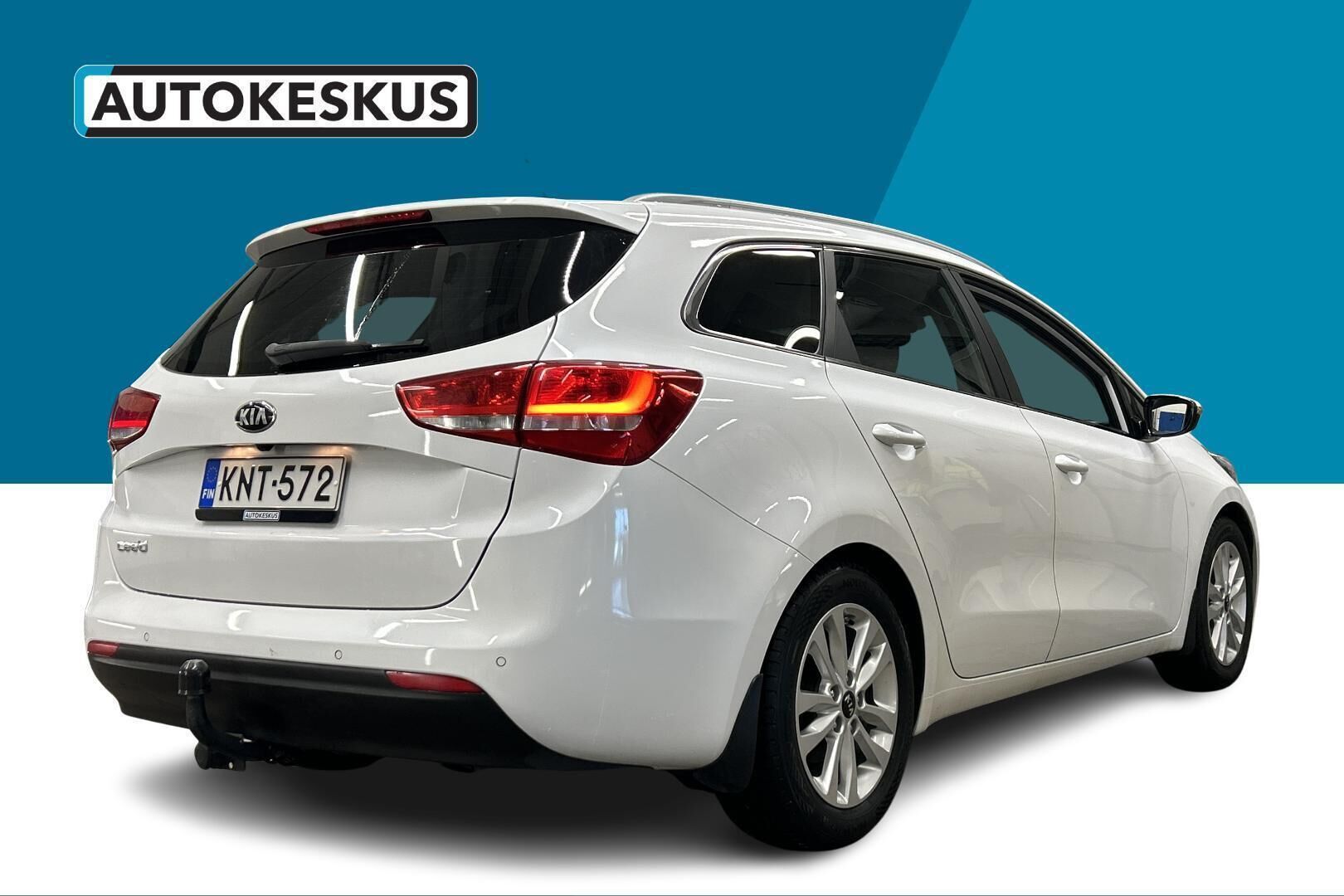 Kia cee'd iso kuva 5