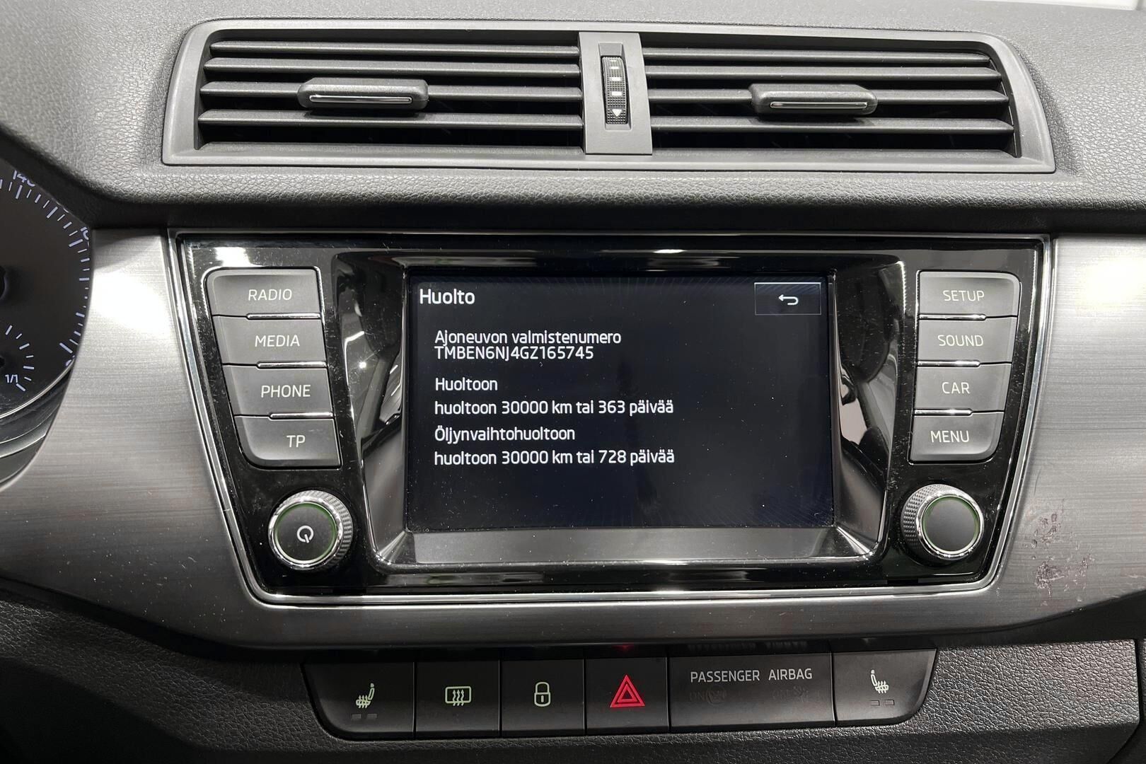 Skoda Fabia iso kuva 8