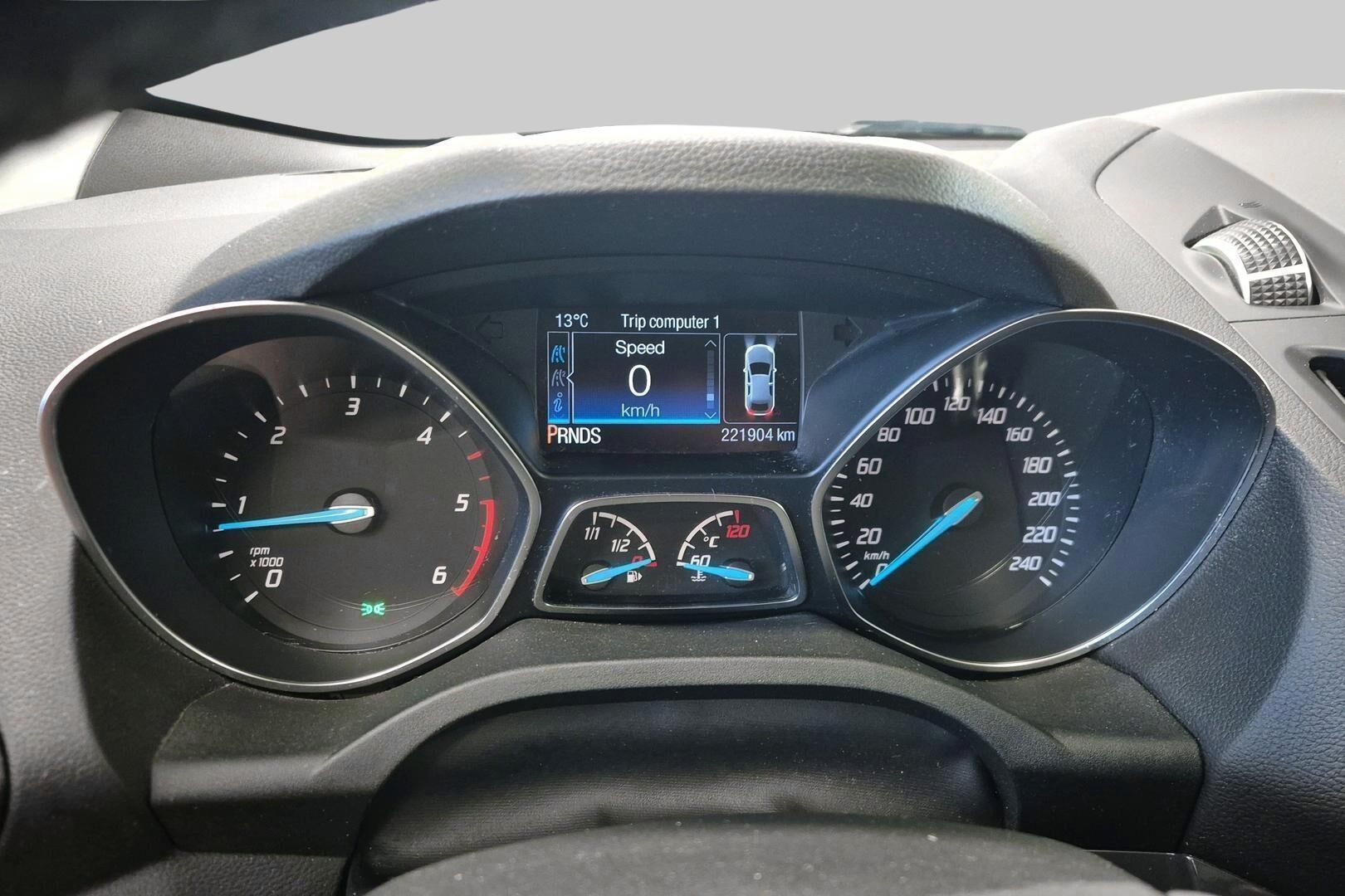 Ford Kuga iso kuva 14