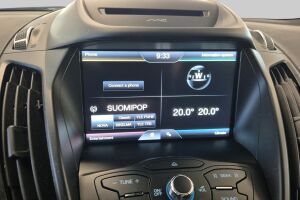 Ford Kuga esikatselu 15